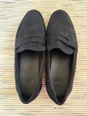 GAP black loafers